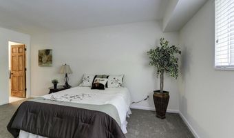 10667 MONTROSE Ave M-4, Bethesda, MD 20814