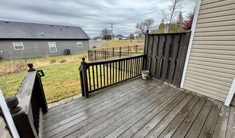 106 Emory Ct, Bardstown, KY 40004