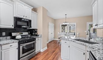 4542 Amysaye Walk NW, Acworth, GA 30101