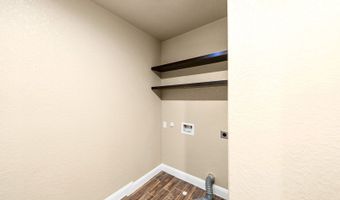 1009 Bluebonnet Ln, Adkins, TX 78101