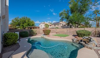1070 W LARK Dr, Chandler, AZ 85286