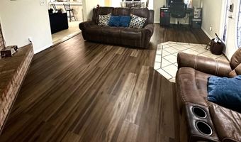 2110 W Bullock Ave, Artesia, NM 88210