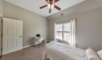 62 Applewood Ln, Acworth, GA 30101