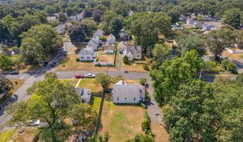 320 Palmetto Rd, Bridgeport, CT 06606
