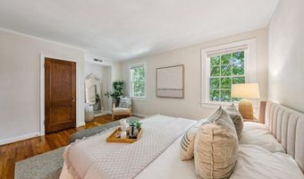 1401 S EDGEWOOD St 492, Arlington, VA 22204