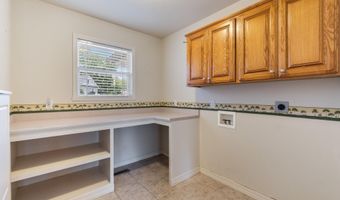 1 Berrydale Ln, Bella Vista, AR 72715