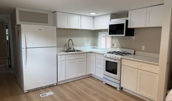 133 W Main St TRLR A9, Clinton, CT 06413