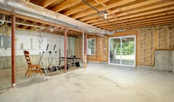 8 Alden Dr 8, Berlin, MA 01503