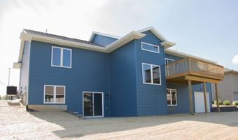 2282 Helle Dr, Asbury, IA 52002