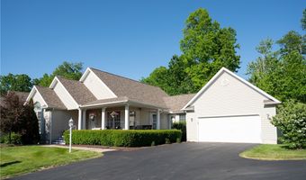 5216 Nashua Dr, Austintown, OH 44515