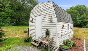 2 River Rd 5, Brentwood, NH 03833