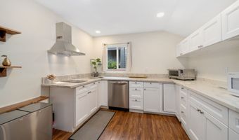 7766 SW BAYBERRY Dr, Beaverton, OR 97007