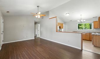 806 Deer Ridge Xing, Auburn, IN 46706