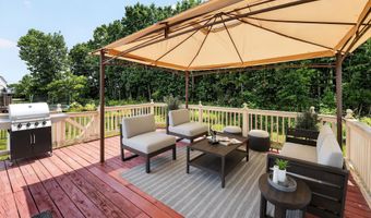 392 Sedgewood Ln, Ann Arbor, MI 48103