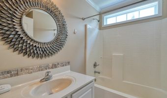 831 Vandenburg Dr, Boiling Springs, SC 29316