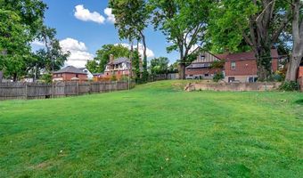 9211 Niles Pl, Affton, MO 63123