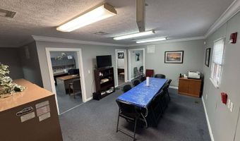 2366 Business 127 N, Albany, KY 42602