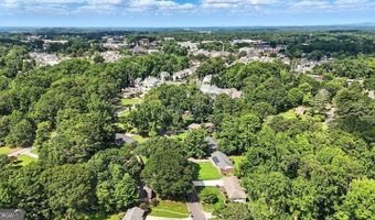 184 Cold Creek Dr, Alpharetta, GA 30009