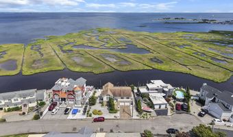 259 Cypress Dr, Bayville, NJ 08721
