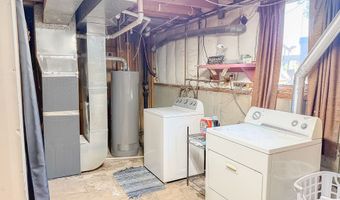518 NE 3rd St, Ankeny, IA 50021