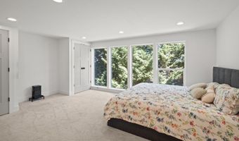 19753 SW SERAH St, Beaverton, OR 97007