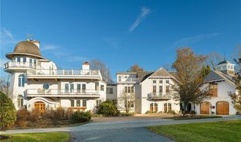 2 Harbor View Dr, Newport, RI 02840