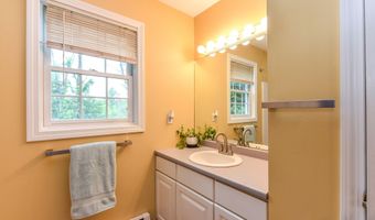 10 Heritage Way, Barkhamsted, CT 06063