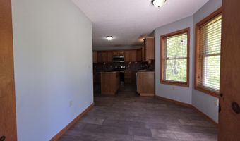 188 Greenwood Dr, Blakeslee, PA 18610