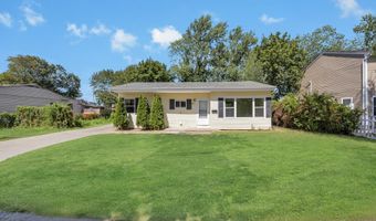 805 Bayview Ave, Amityville, NY 11701