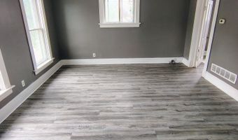 310 S Main St, Austin, MN 55912