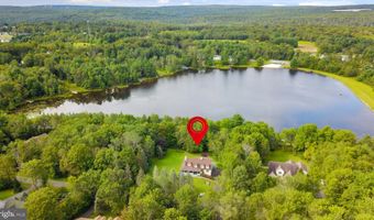 141 EMBILL Dr, Blakeslee, PA 18610