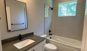 6 Baker Dr, Bella Vista, AR 72715