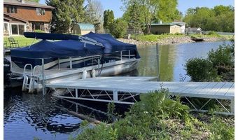 41147 N Lincoln Ave, Antioch, IL 60002