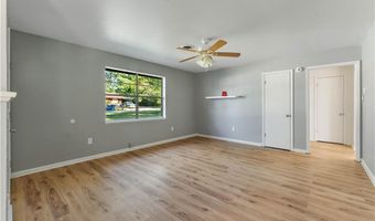 1108 SE E St, Bentonville, AR 72712