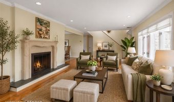 76 Parkview Dr, Albertson, NY 11507