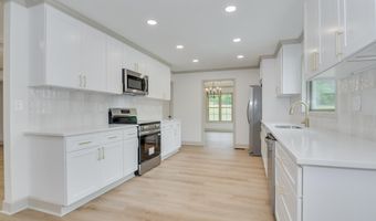 12 Mountain Laurel Dr, Aiken, SC 29801
