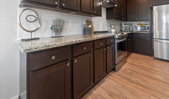 13 Darby Ln, Adairsville, GA 30103