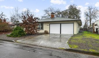 2617 FULTON St, Albany, OR 97322