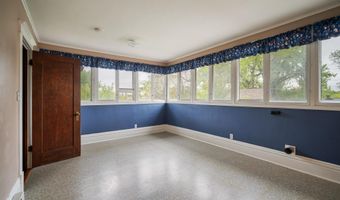 835 Harding St, Belle Fourche, SD 57717