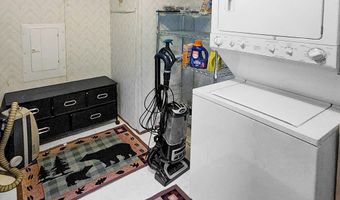 135 Stoudenmire Dr, Cameron, SC 29030
