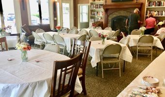 806 Heather Ln, Altamont, NY 12009