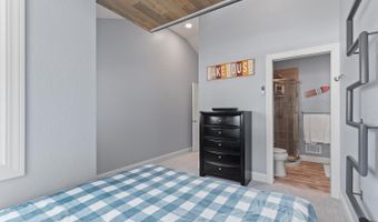 8210 Clarks, Addison, MI 49220