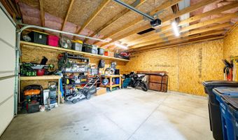 12 W Eden Ct, Ann Arbor, MI 48108