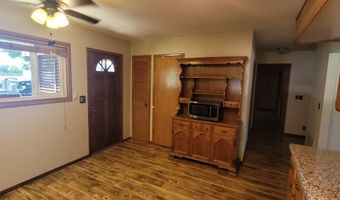 21092 Shelly Ln, Anderson, CA 96007