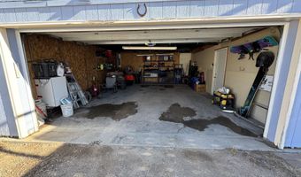 40 Upper Prairie Dog Rd, Banner, WY 82832