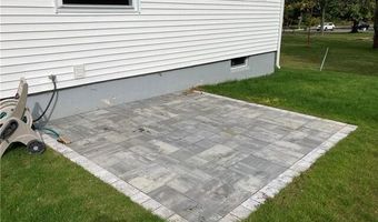50 Short Beach Rd, Branford, CT 06405