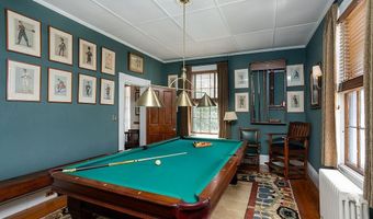 10 Bull St, Newport, RI 02840