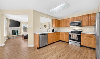 1811 Sonesta Ln, Indianapolis, IN 46217