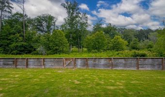 616 HIRAM Dr, Bauxite, AR 72011