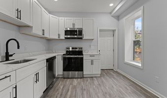 917 EDMONDSON Ave, Baltimore, MD 21223